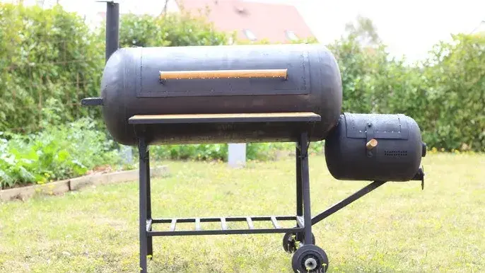 Jak zrobić grill z beczki? Prosty sposób na tani sprzęt do grillowania