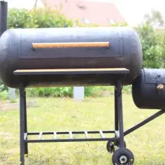 Jak zrobić grill z beczki? Prosty sposób na tani sprzęt do grillowania